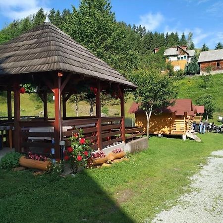 Ferienwohnung Casuta Pietrosul Rodnei Borşa Exterior foto