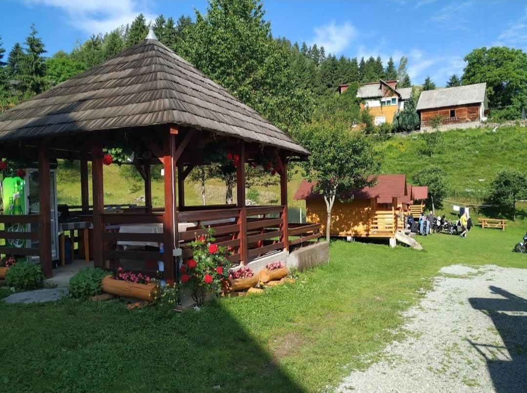 Ferienwohnung Casuta Pietrosul Rodnei Borşa Exterior foto